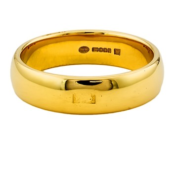 18ct Gold 10.2g Band Ring Size V